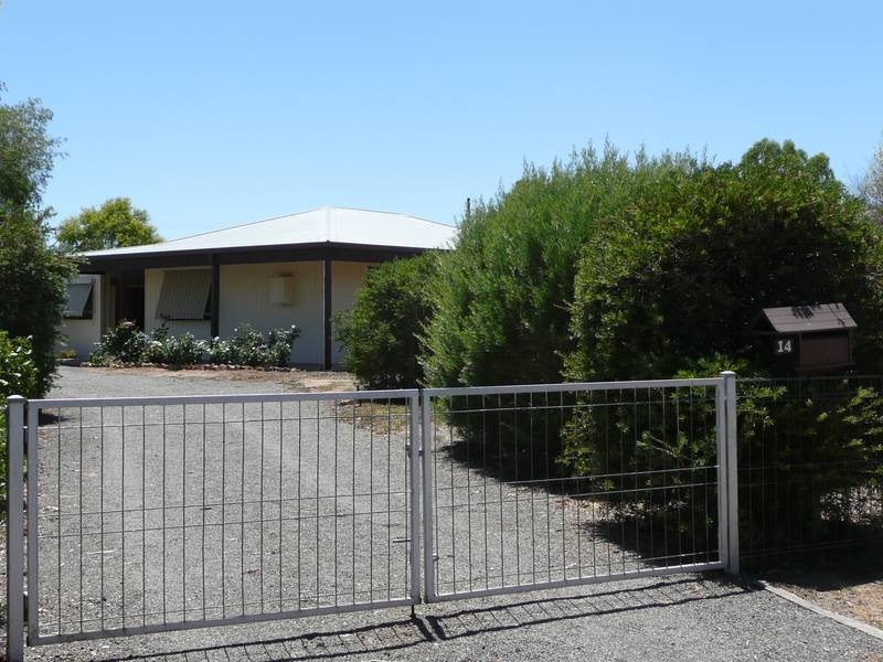 14 HAZELLE COURT, Yarrawonga VIC 3730