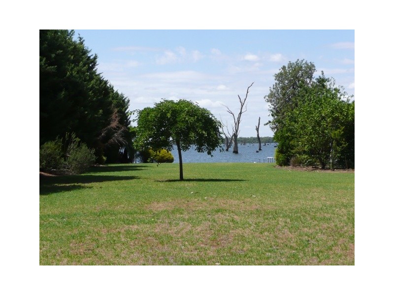 35 LANG STREET, Mulwala NSW 2647