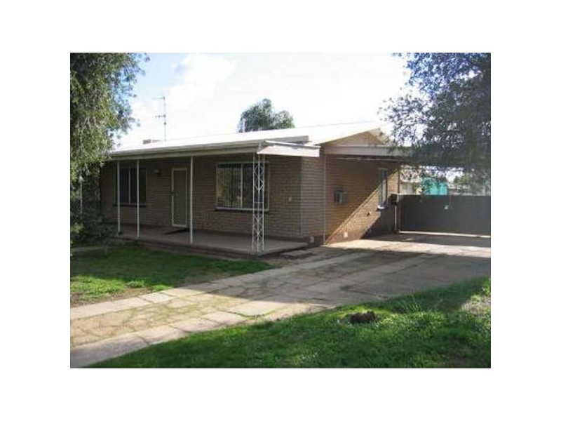 11 Sturt Street, Mulwala NSW 2647