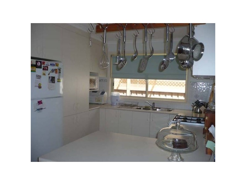 8 Sunshine Boulevard, Mulwala NSW 2647