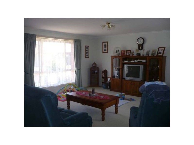 8 Sunshine Boulevard, Mulwala NSW 2647