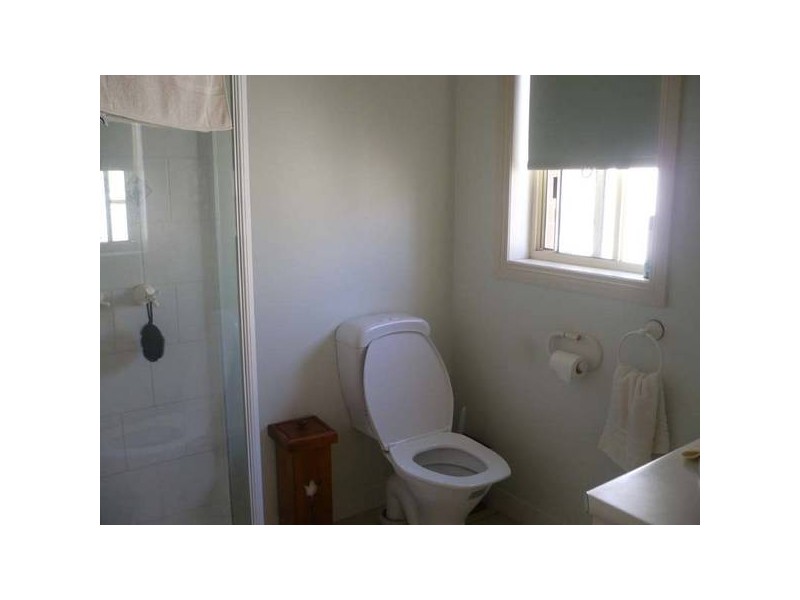 8 Sunshine Boulevard, Mulwala NSW 2647