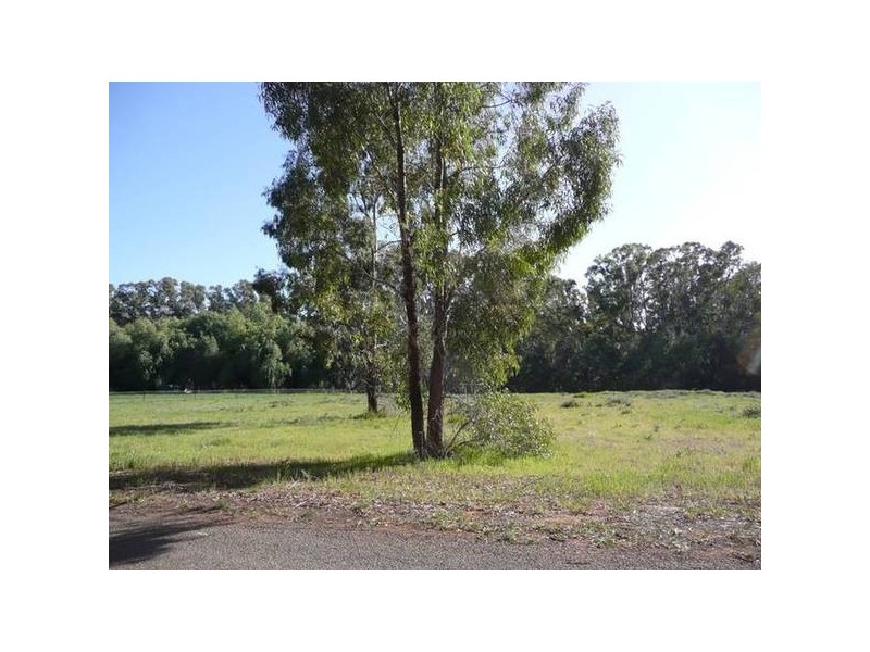 Murray Valley Highway, Boosey VIC 3730