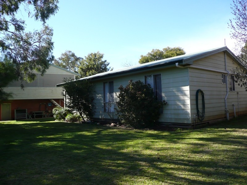 23 Williams Street, Bundalong VIC 3730