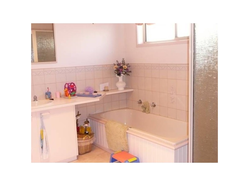 12 Ligar Street, Bundalong VIC 3730