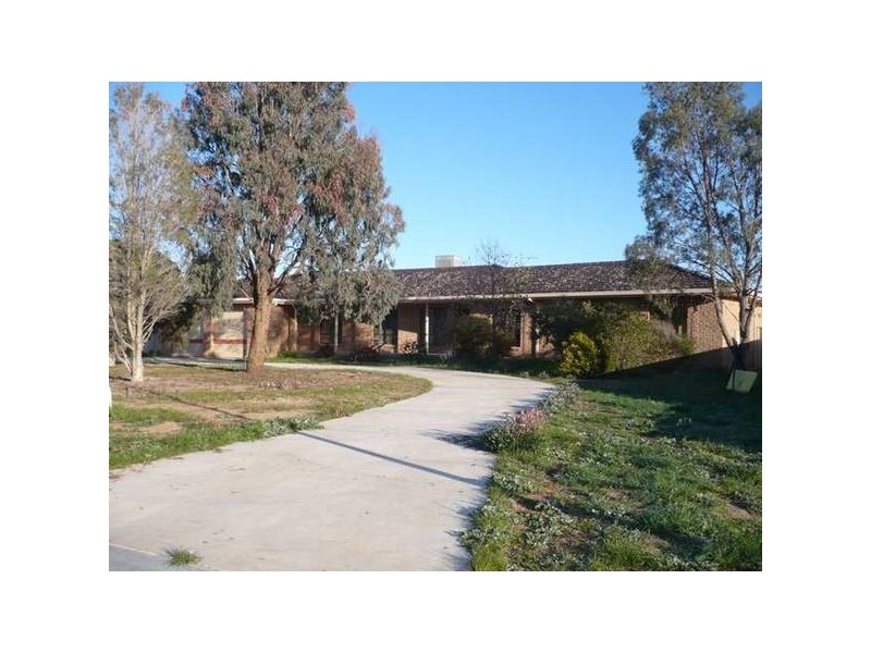 2 Corowa Road, Mulwala NSW 2647