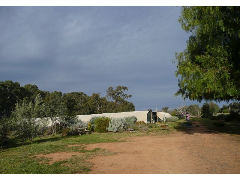 1880 Murray Valley Highway, Yarrawonga VIC 3730
