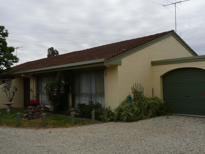 2/82 Melbourne Street, Mulwala NSW 2647