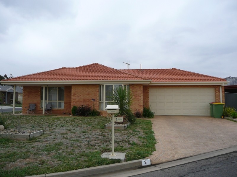 3 Sunshine Boulevard, Mulwala NSW 2647