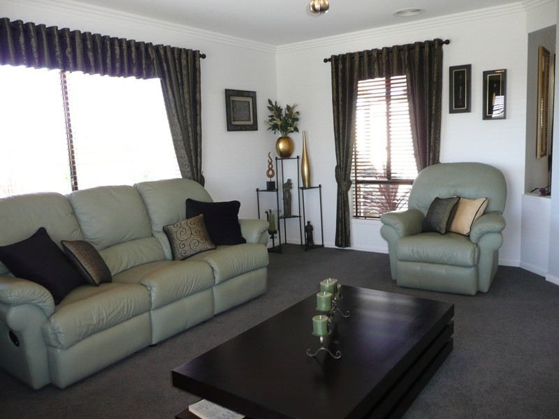 19 Parsons Crescent, Yarrawonga VIC 3730