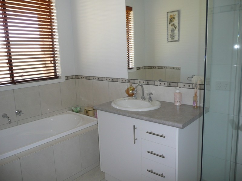 19 Parsons Crescent, Yarrawonga VIC 3730