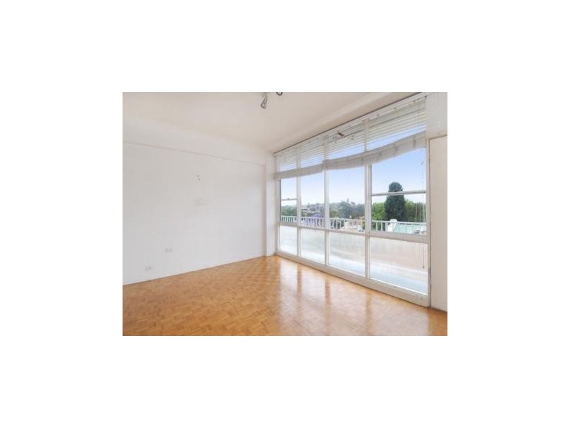17/83 Old South Head Road, Bondi Junction NSW 2022