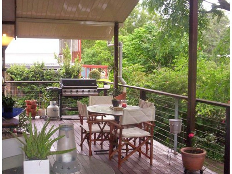 44 Venerable Street, Seventeen Mile Rocks QLD 4073