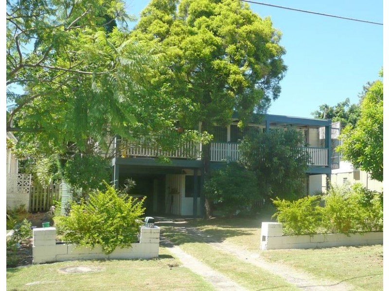 35 Lawson Street, Oxley QLD 4075