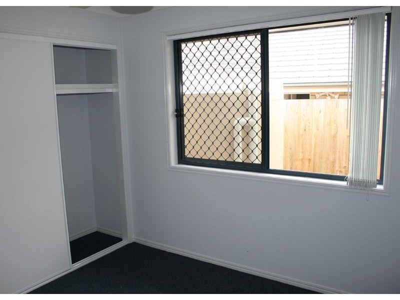 3 York Cl, Oxley QLD 4075
