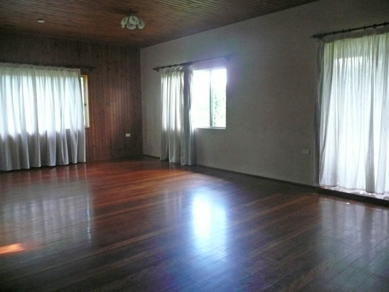 6 Cloverdale Rd, Doolandella QLD 4077