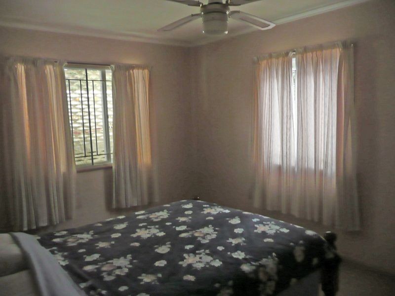 6 Ronson St, Durack QLD 4077