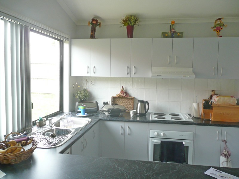 2 Birkenhead Crescent, Forest Lake QLD 4078