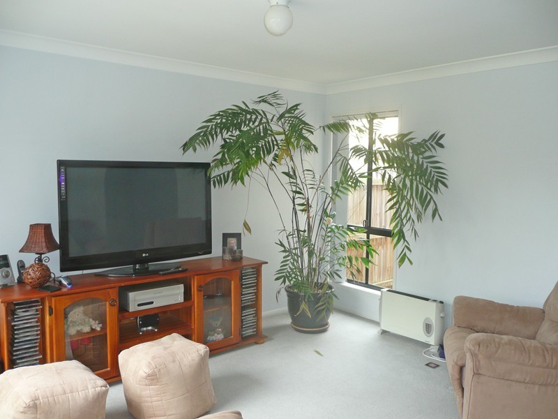 2 Birkenhead Crescent, Forest Lake QLD 4078