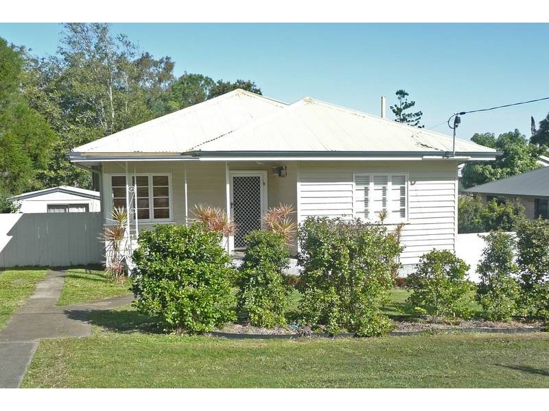 32 Campbell Terrace, Oxley QLD 4075