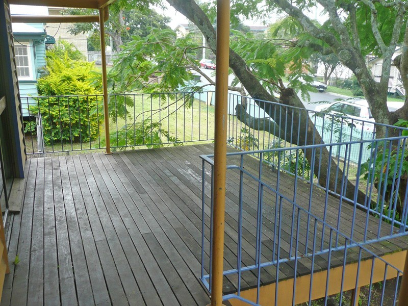 4 Skew St, Sherwood QLD 4075