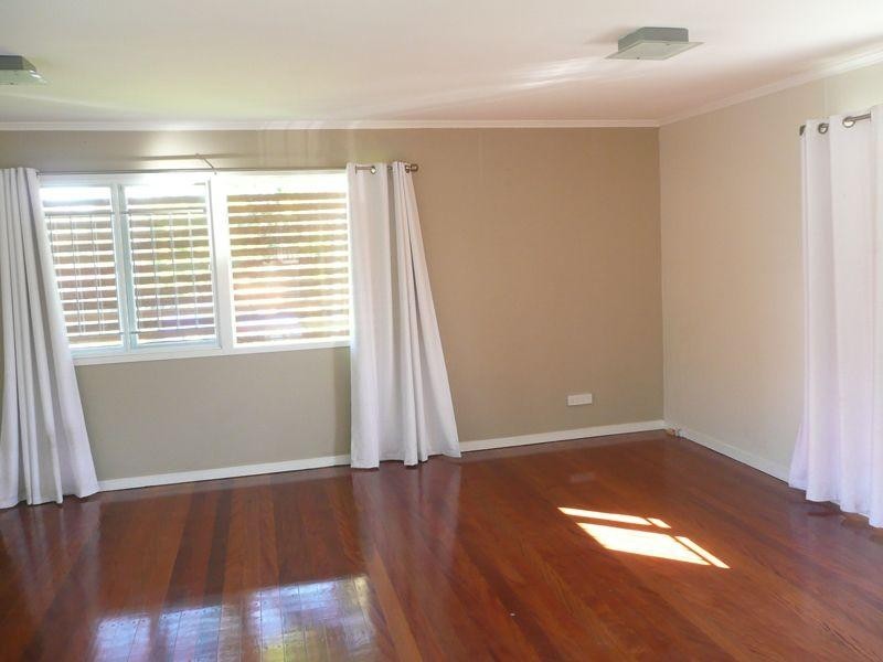 20 Boodera St, Oxley QLD 4075