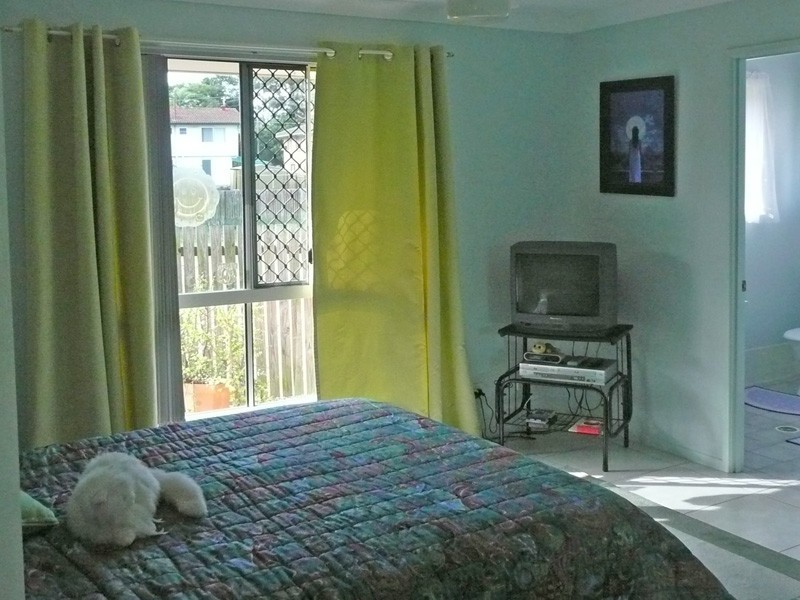 69 Mabel Street, Oxley QLD 4075