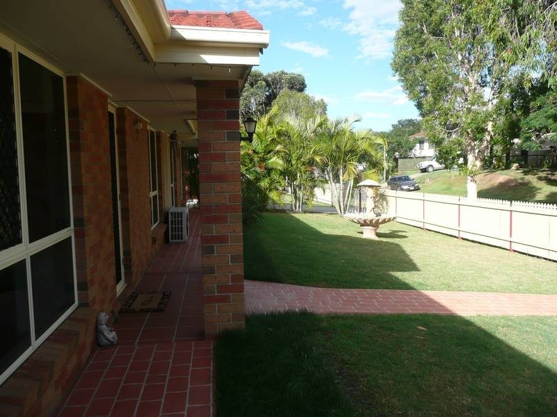 69 Mabel Street, Oxley QLD 4075