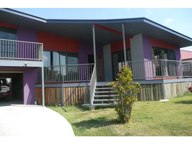 142 Englefield Rd, Oxley QLD 4075
