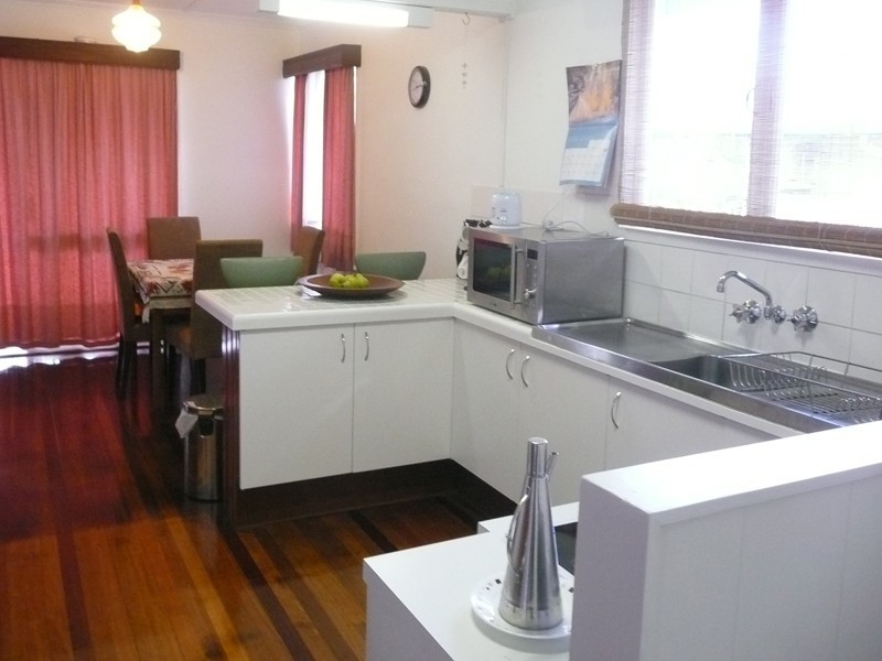 17 Ingham Street, Oxley QLD 4075