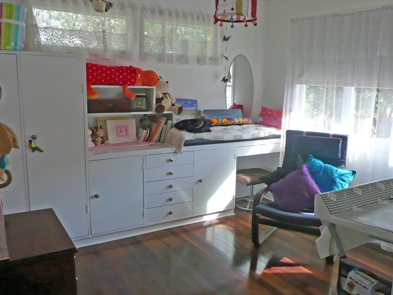 17 Ingham Street, Oxley QLD 4075