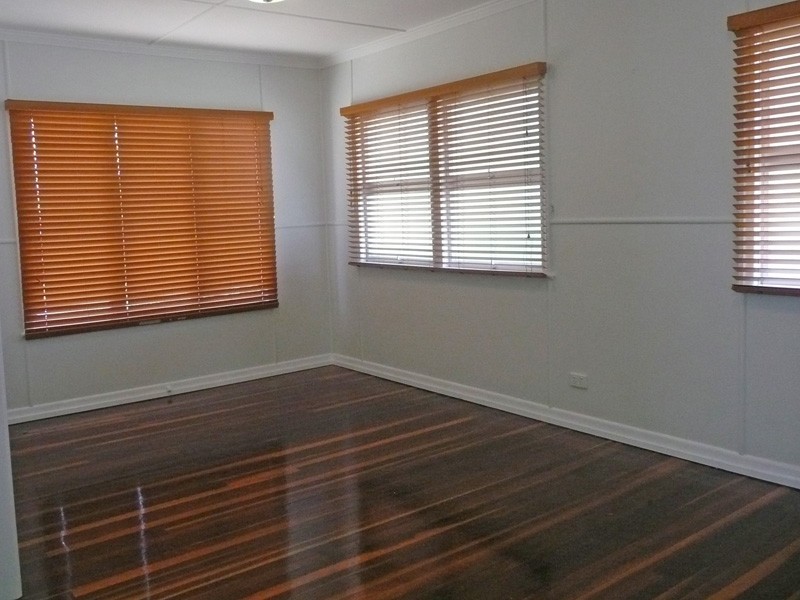 33 Bayford St, Oxley QLD 4075