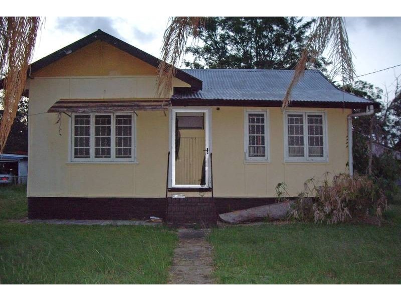 18 Hamilton Street, Tingalpa QLD 4173