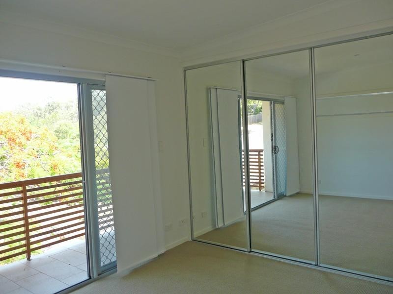 1/1 Robbins St, Corinda QLD 4075