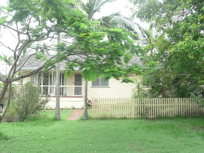 85 Irwin Tce, Oxley QLD 4075