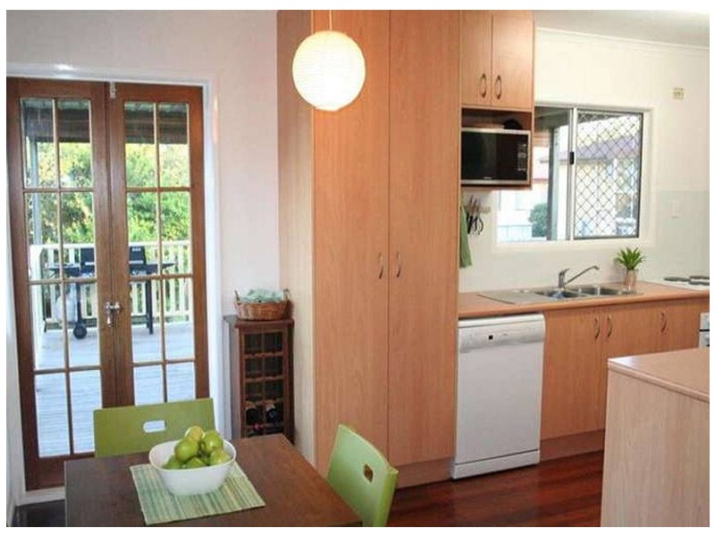 85 Irwin Tce, Oxley QLD 4075