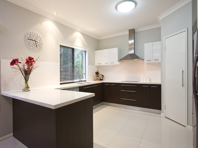 7 Seychelles Lane, Forest Lake QLD 4078