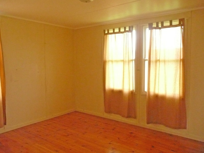 64 Kokoda St, Darra QLD 4076