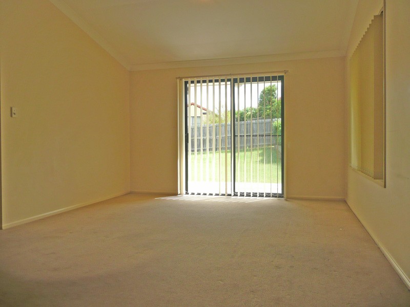 11 Green Close, Durack QLD 4077