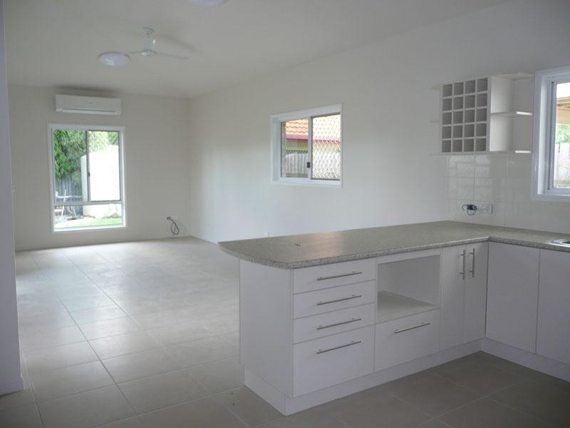 74 Oxley Station Rd, Oxley QLD 4075