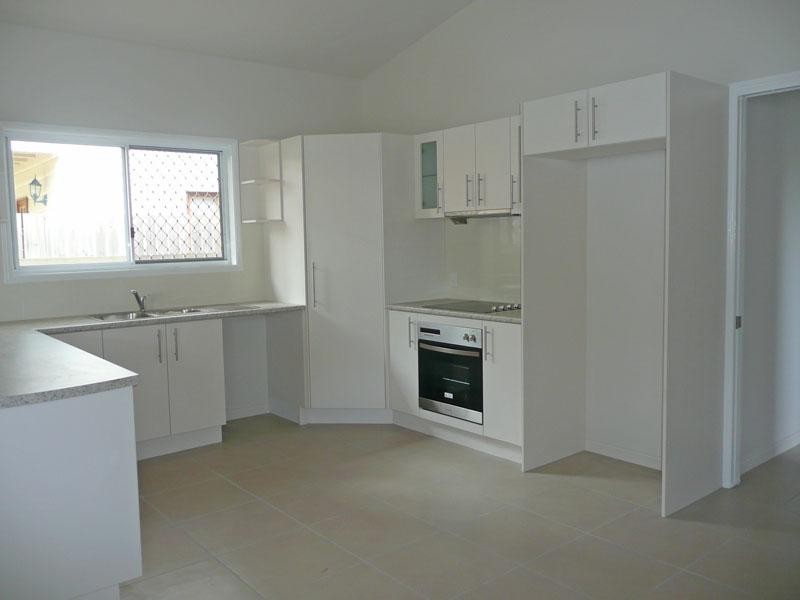 74 Oxley Station Rd, Oxley QLD 4075