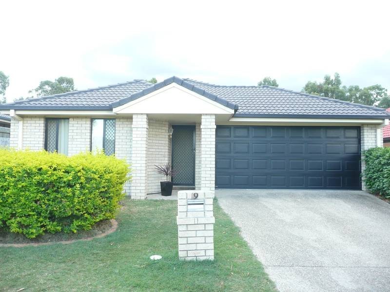 9 Bullen Circuit, Forest Lake QLD 4078