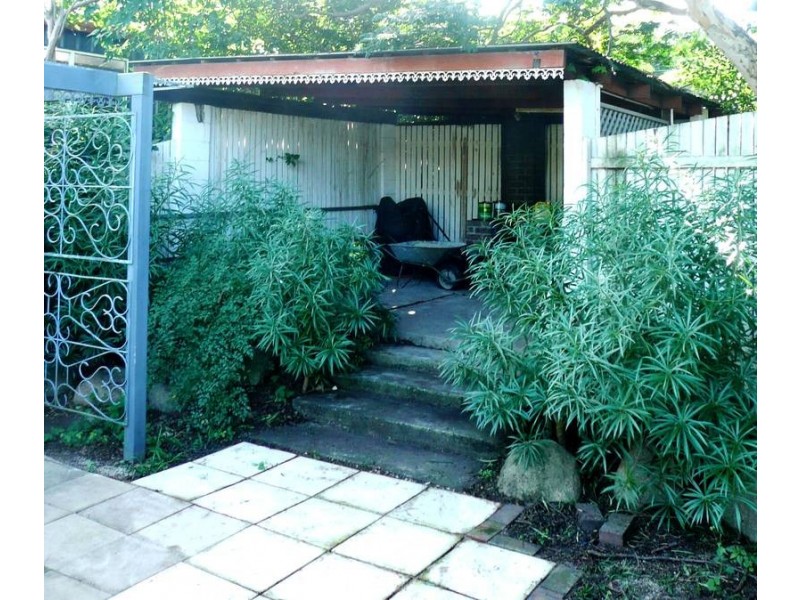 18 Muirlea Street, Oxley QLD 4075