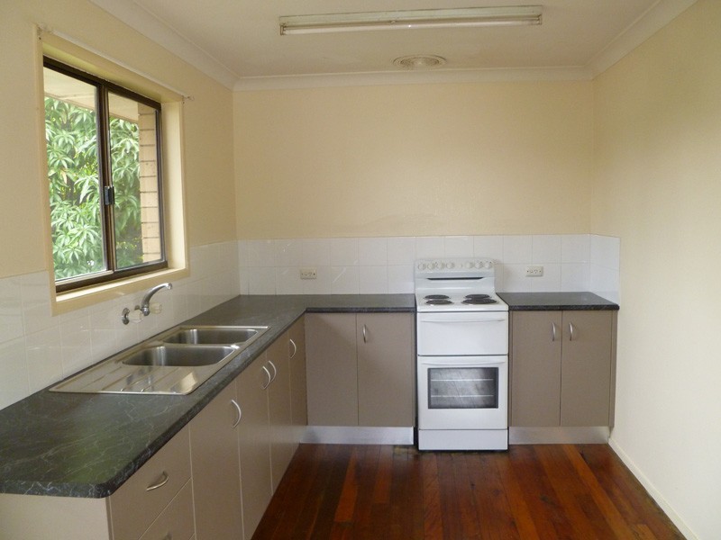 10 Shamrock Rd, Darra QLD 4076