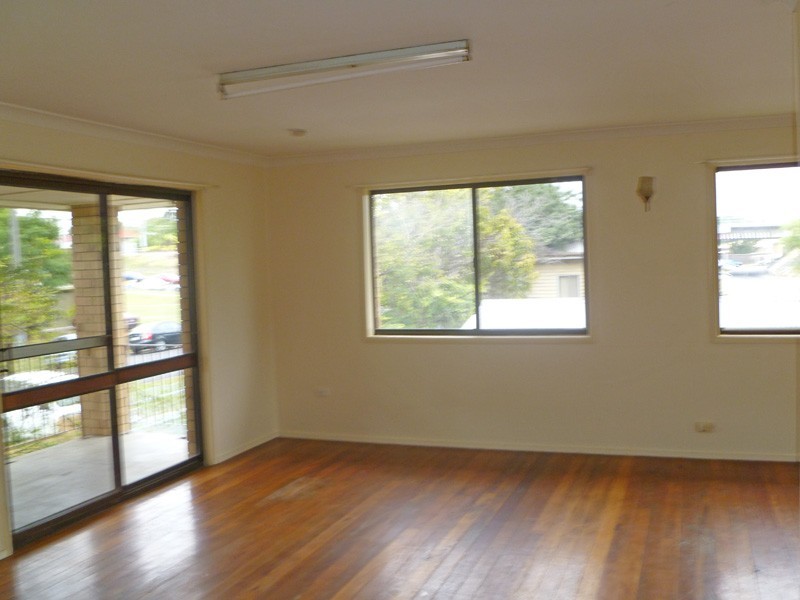 10 Shamrock Rd, Darra QLD 4076