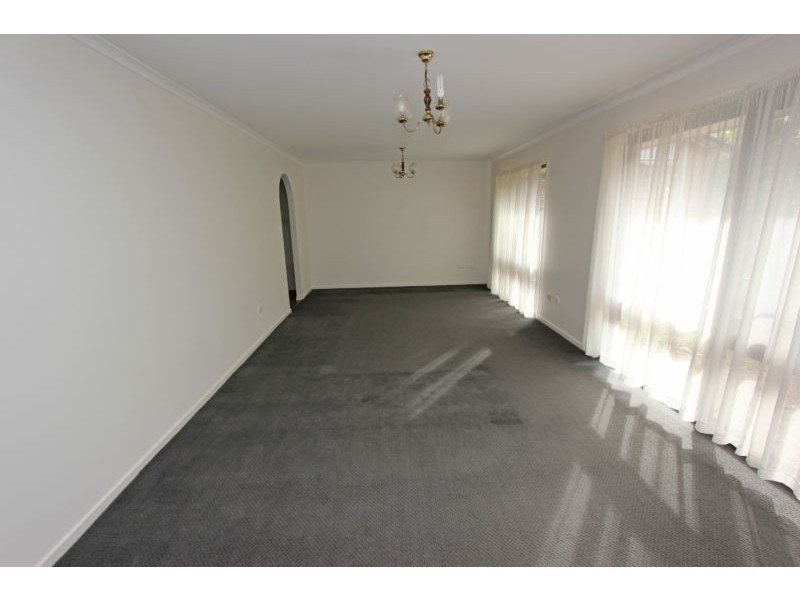 42 Venerable St, Seventeen Mile Rocks QLD 4073