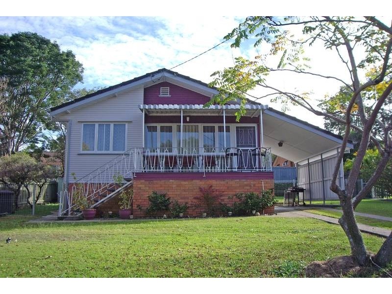 42 Muirlea Street, Oxley QLD 4075