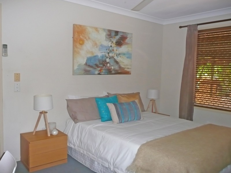 9 Kauri Place, Seventeen Mile Rocks QLD 4073