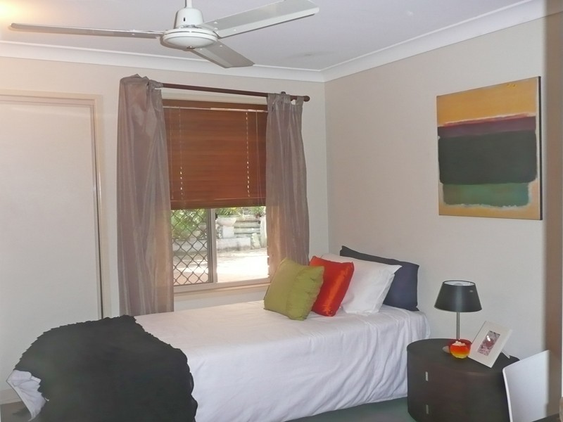 9 Kauri Place, Seventeen Mile Rocks QLD 4073