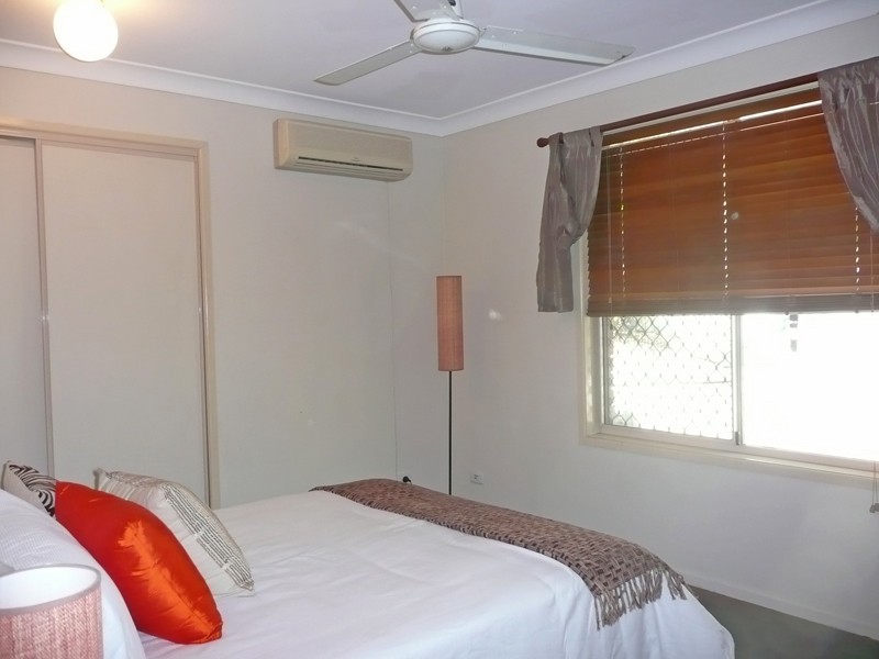 9 Kauri Place, Seventeen Mile Rocks QLD 4073